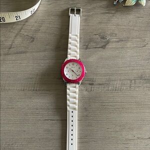 Relic Watch-needs battery